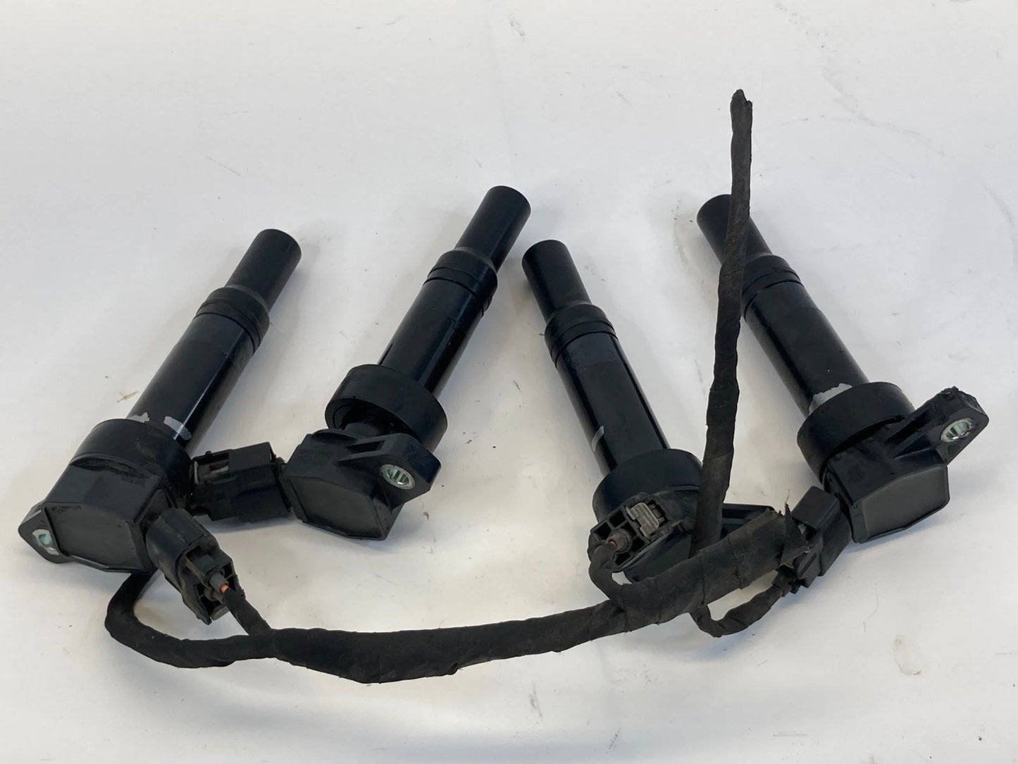 2011-2016 HYUNDAI ELANTRA 1.8L L4 IGNITION COIL IGNITER SET OF 4 27300-2E000 OEM