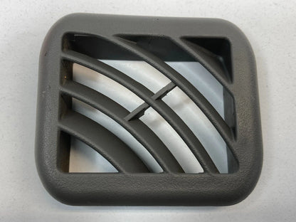 2002 2003 GMC ENVOY SUV 4DR CENTER CONSOLE REAR LEFT AIR VENT DEFROSTER GRILLE