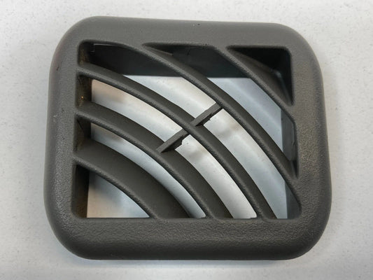 2002 2003 GMC ENVOY SUV 4DR CENTER CONSOLE REAR LEFT AIR VENT DEFROSTER GRILLE