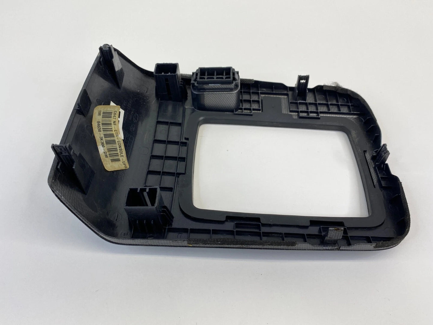 2006-2008 HYUNDAI SONATA CENTER CONSOLE SHIFTER BEZEL TRIM PANEL 84651-3K200 OEM
