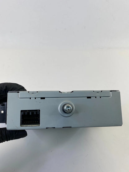 08-11 Chrysler Town & Country Grand Caravan DVD Player Receiver 05064063AE