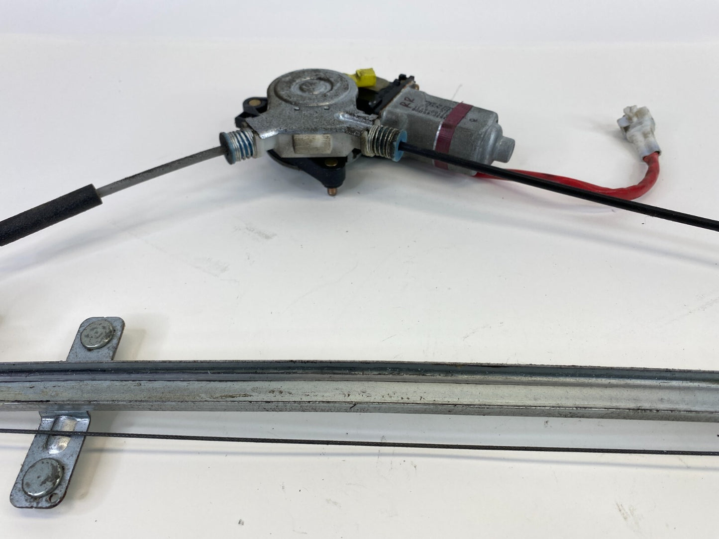 2002-2006 Suzuki XL-7 Rear Right Side Window Regulator W/ Motor 83530-65D00 OEM