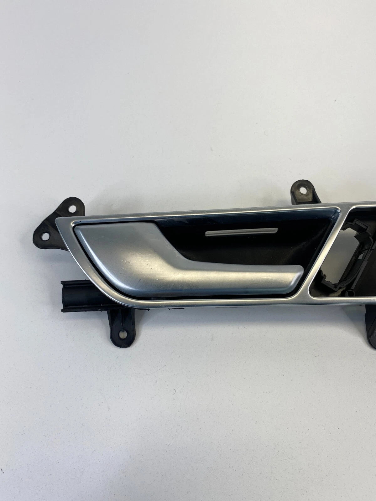 2005-2011 AUDI A6 QUATTRO S6 FRONT LEFT DRIVER SIDE INTERIOR DOOR HANDLE W/ TRIM