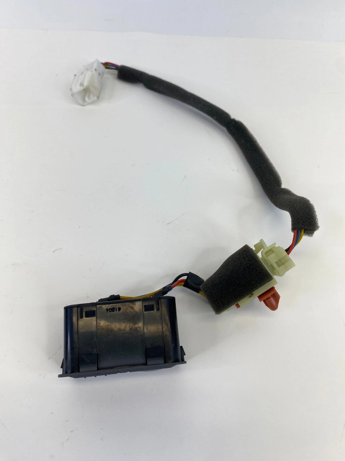 2011-2015 Hyundai Sonata Gas Fuel Door & Trunk Open Release Control Switch OEM