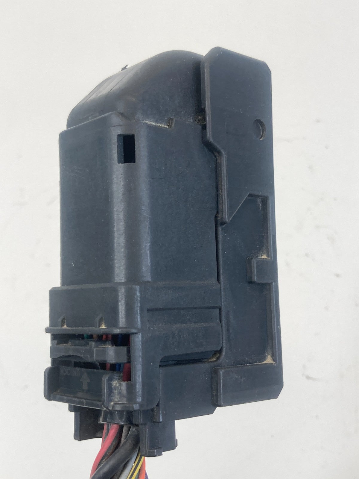 2012-2017 GMC Terrain 2.4L L4 AT FWD ABS Anti Lock Brake Pump Plug Connector