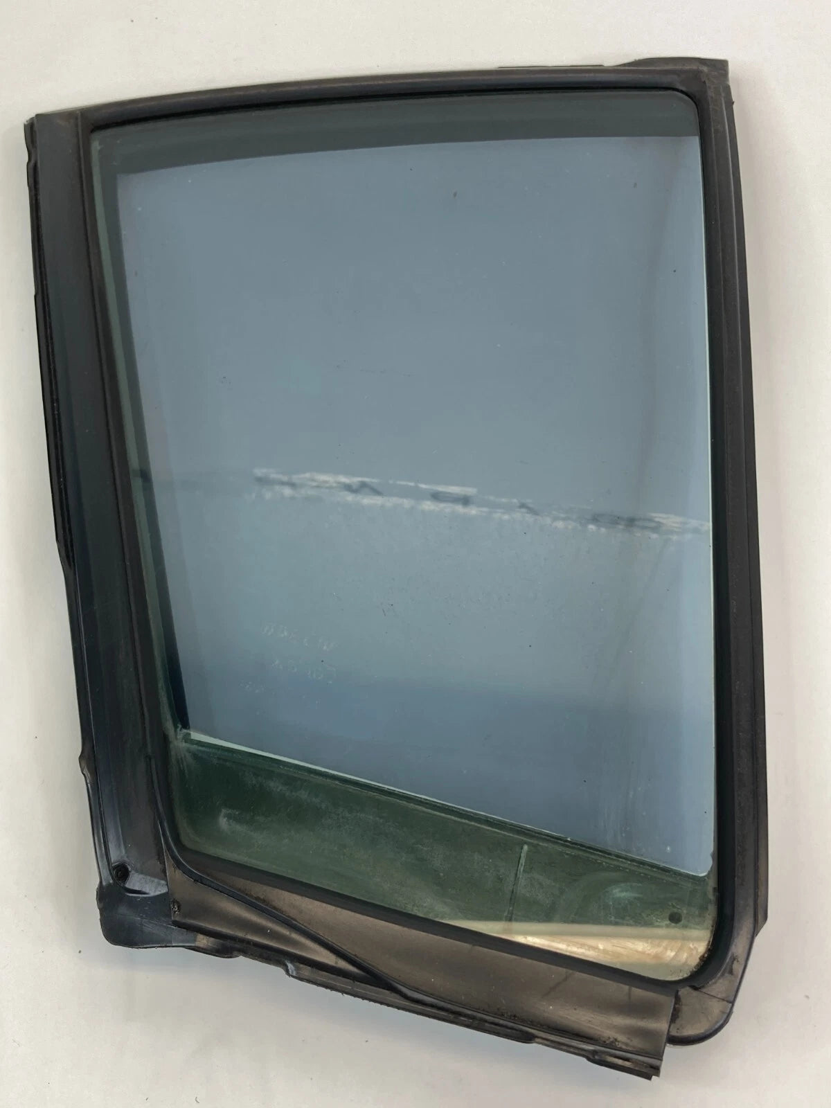 2007-2012 Nissan Altima Rear Right Door Quarter Vent Window Glass 82272-JA000