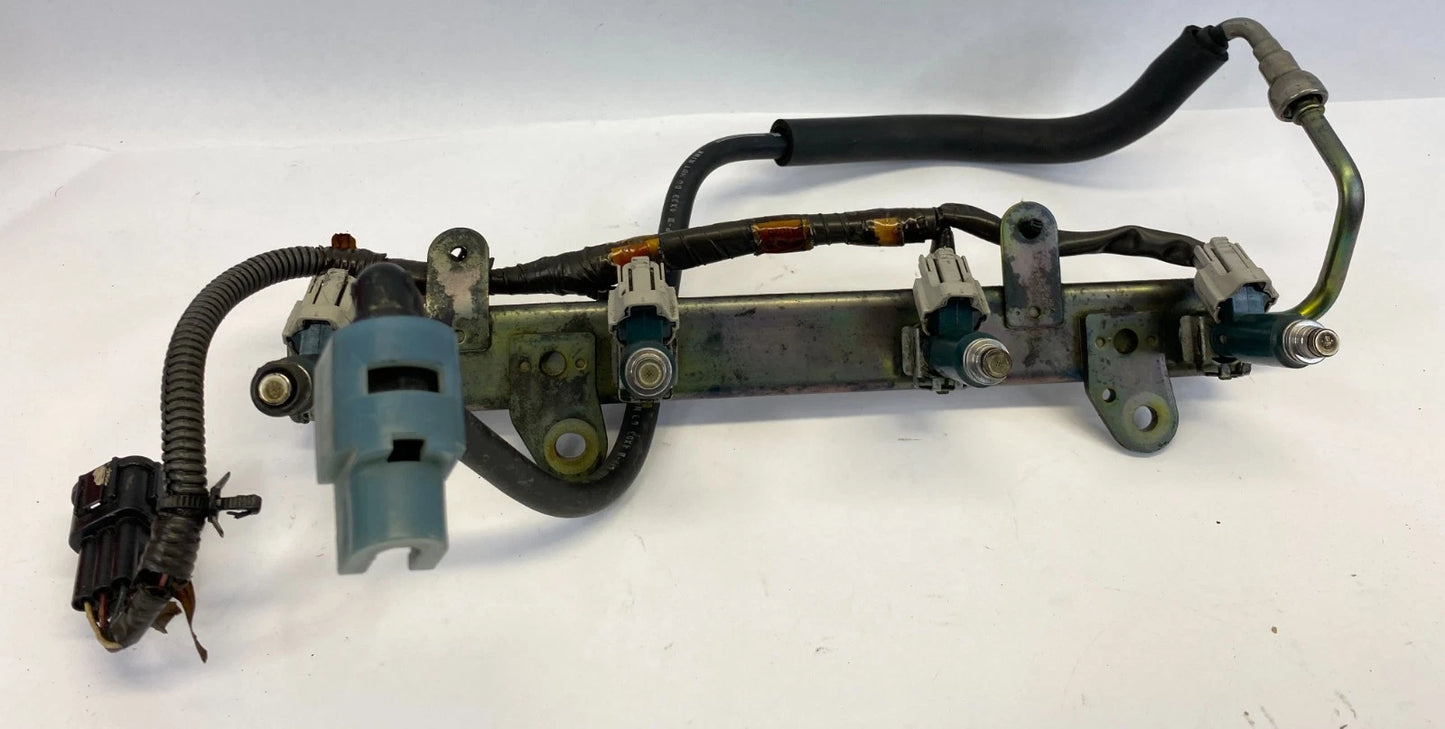 2002-2006 NISSAN ALTIMA 2.5L L4 FUEL RAIL TUBE W 4 FUEL INJECTORS & HARNESS OEM