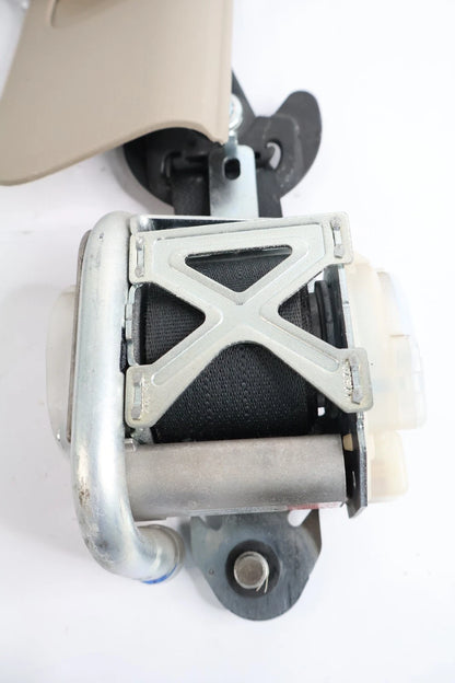 2014-2016 HYUNDAI ELANTRA FRONT RH PASSENGER SEAT BELT RETRACTOR OEM 85843-3Y000