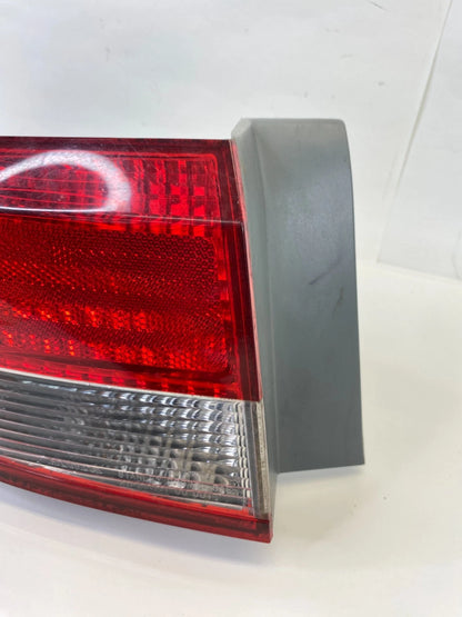 03 04 HONDA ACCORD SEDAN REAR LEFT DRIVER SIDE TAIL LIGHT TAILLIGHT LAMP OUTER