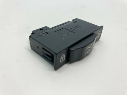 02-05 BMW 745LI 745I POWER TRUNK LID LOCK UNLOCK CONTROL SWITCH 61318379766 OEM