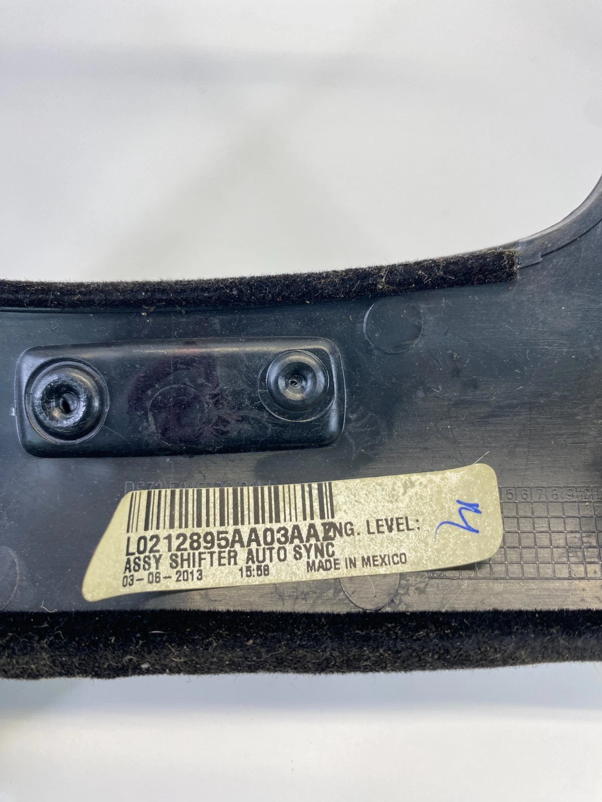 2013-2016 FORD FUSION CENTER CONSOLE SHIFTER SURROUND TRIM BEZEL OEM