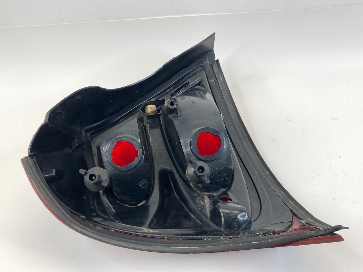 2004-2008 Pontiac Grand Prix Rear Right Side Tail Light Taillight Lamp 15282263