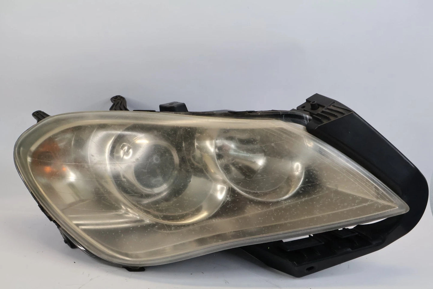 2010-2013 SUZUKI KIZASHI FRONT RIGHT PASSENGER HEADLIGHT HEADLAMP HALOGEN OEM