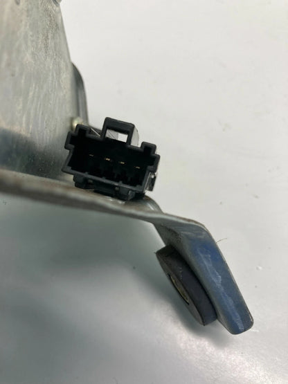 97-04 MITSUBISHI MONTERO SPORT REAR WINDSHIELD BACK GLASS WIPER MOTOR WM412091S