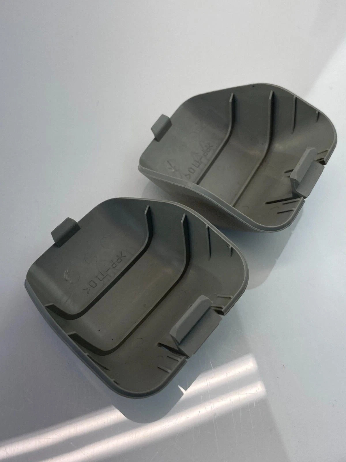 2005 2006 INFINITI G35 SEDAN REAR CHILD BOOSTER RESTRAINT CLIP COVER SET OEM