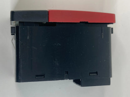 2003-2006 RANGE ROVER FRONT CENTER DASH HAZARD LIGHT & CENTRAL DOOR LOCK SWITCH