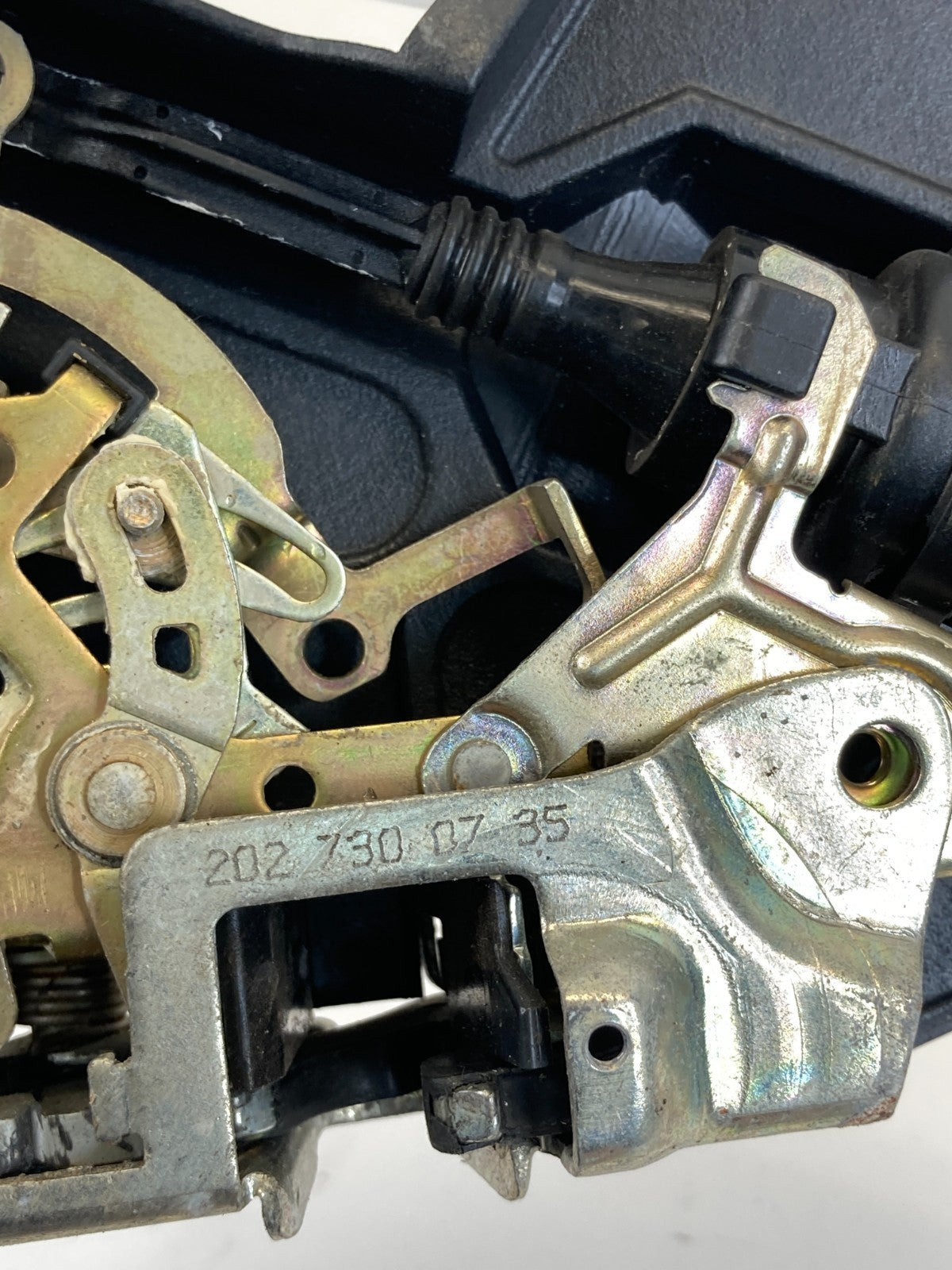 98-02 Mercedes-Benz E430 Rear Left Door Lock Latch Release Actuator 2027300735