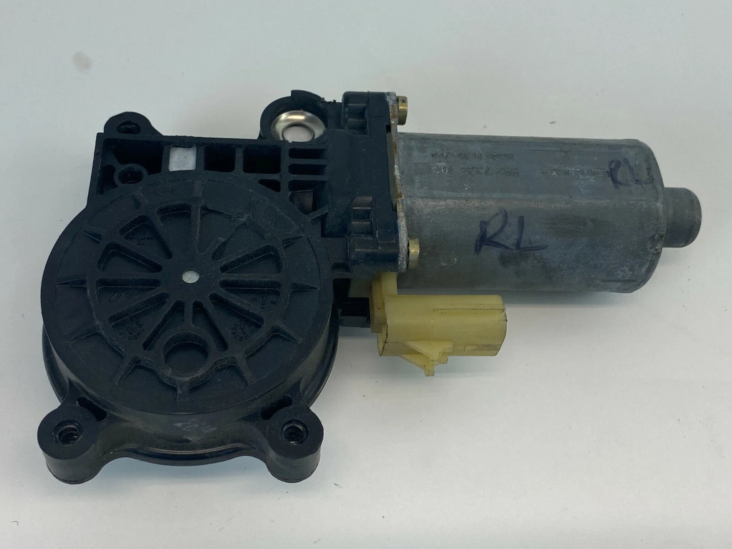 2005-2010 CHRYSLER 300 REAR LEFT BACK SIDE DOOR POWER WINDOW MOTOR RR LH OEM