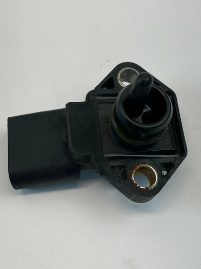 2001 AUDI A4 A4 QUATTRO 1.8L SENSOR AIR PRESSURE SENSOR MAP MANIFOLD 0281002177