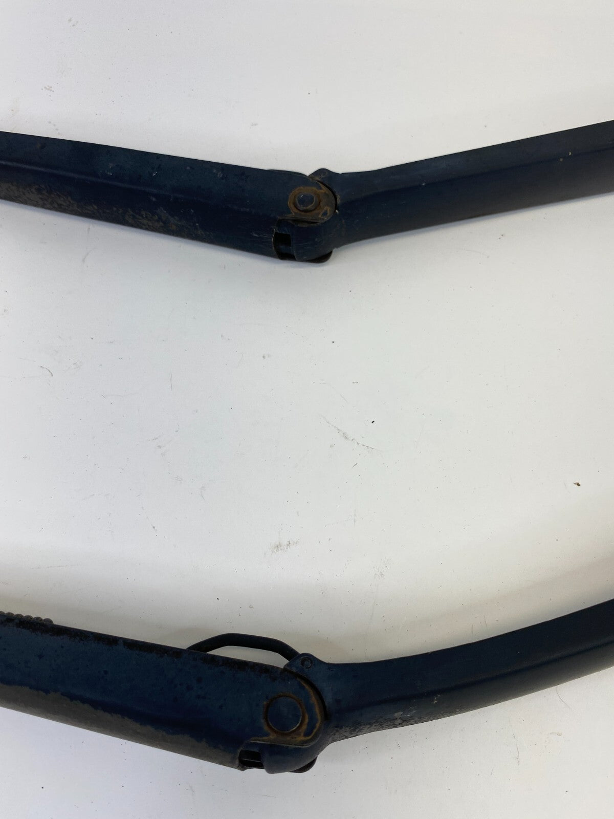 2002-2006 Nissan Altima Front Left & Right Windshield Wiper Arm Pair Set OEM