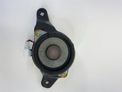 13-16 Hyundai Santa Fe Sport Rear Left Side Door Speaker Audio Sound 96360-2W100