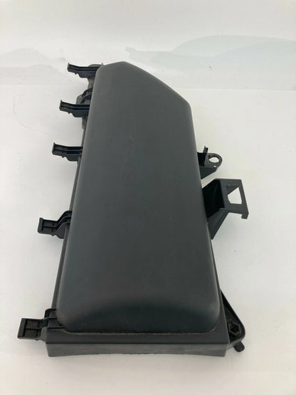 04 05 BMW 545I 04-07 525I 530I 550I RIGHT AIR MICRO FILTER COVER TRIM HOUSING