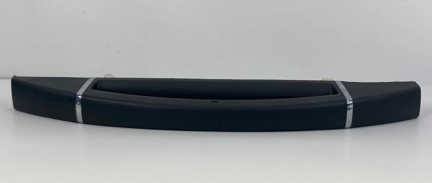 2010 2011 2012 JEEP LIBERTY DASH DASHBOARD RIGHT SIDE PULL GRAB HANDLE TRIM OEM