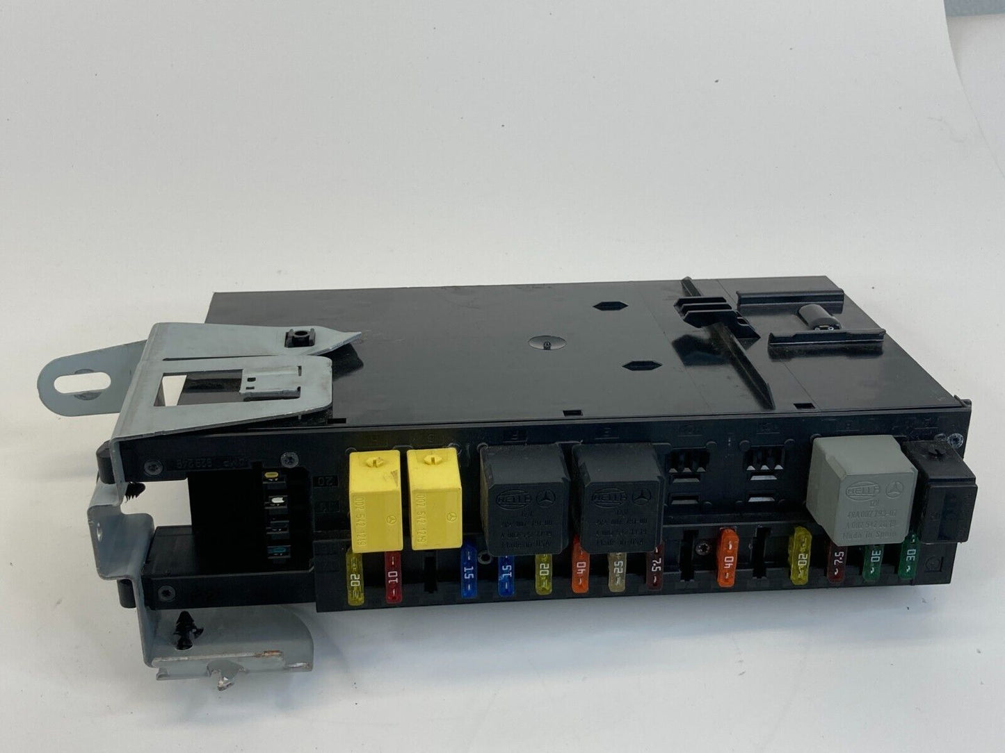 2006-2011 Mercedes-Benz CLS500 Rear SAM Trunk Control Fuse Box Relay A2115455101