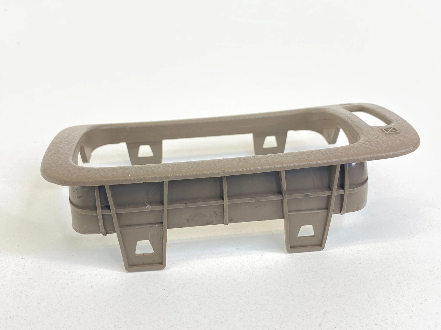 1998-2001 NISSAN ALTIMA DASH PASSENGER SIDE AIR VENT OUTER BEZEL TRIM OEM