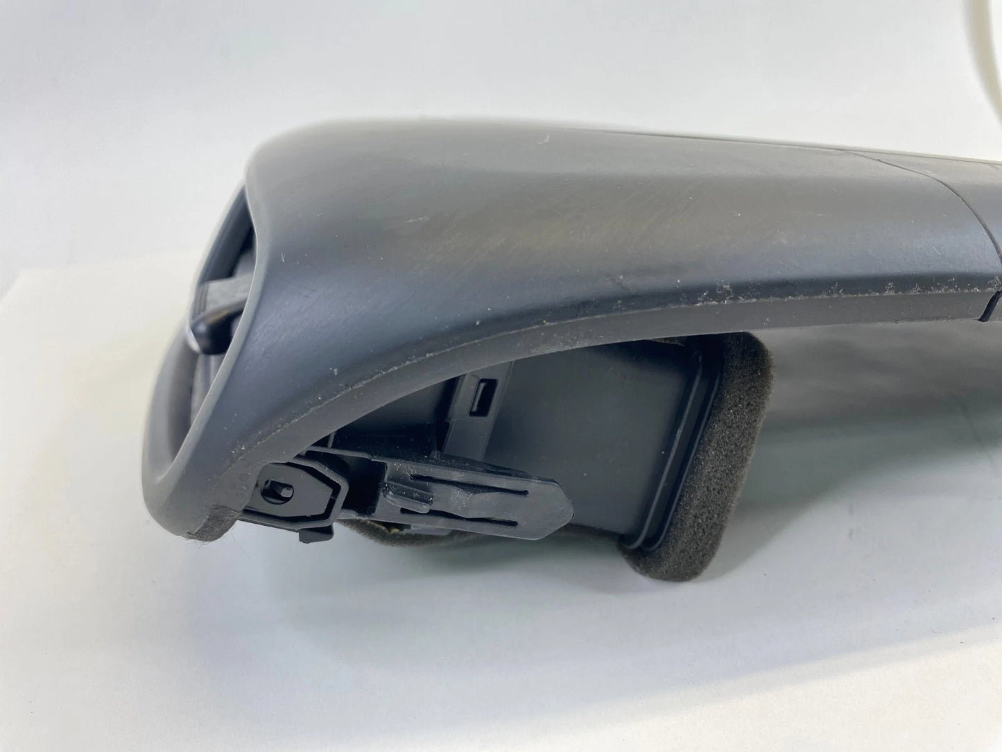 2014-2019 Kia Soul Center Dash AC Air Vent W/ Hazard Switch 84770-B2000 OEM