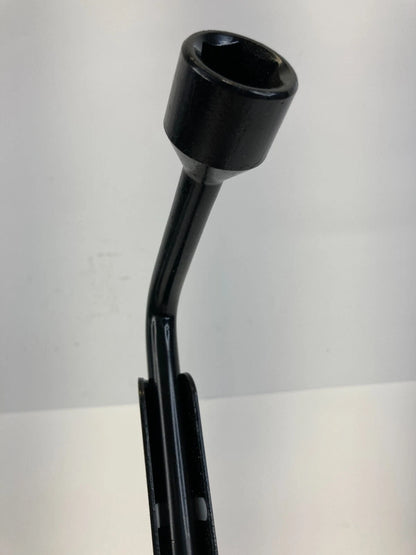 2010-2017 GMC TERRAIN SPARE TIRE JACK LUG WRENCH TOOL KIT SET 13590429 OEM