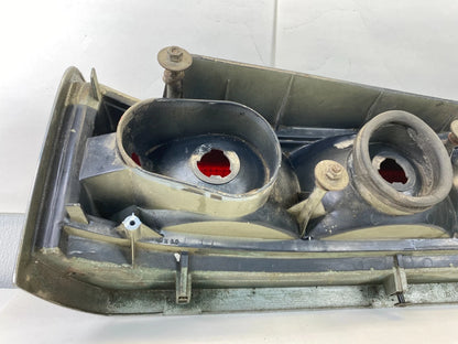 1988-1991 MERCURY GRAND MARQUIS TAILLIGHT TAIL LIGHT LAMP PASSENGER RIGHT OEM