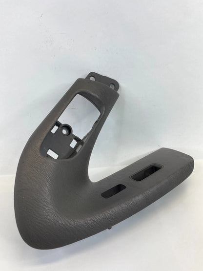 1998-2005 LEXUS GS300 FRONT RIGHT DOOR GRIP HANDLE BEZEL TRIM 74231-30300 OEM