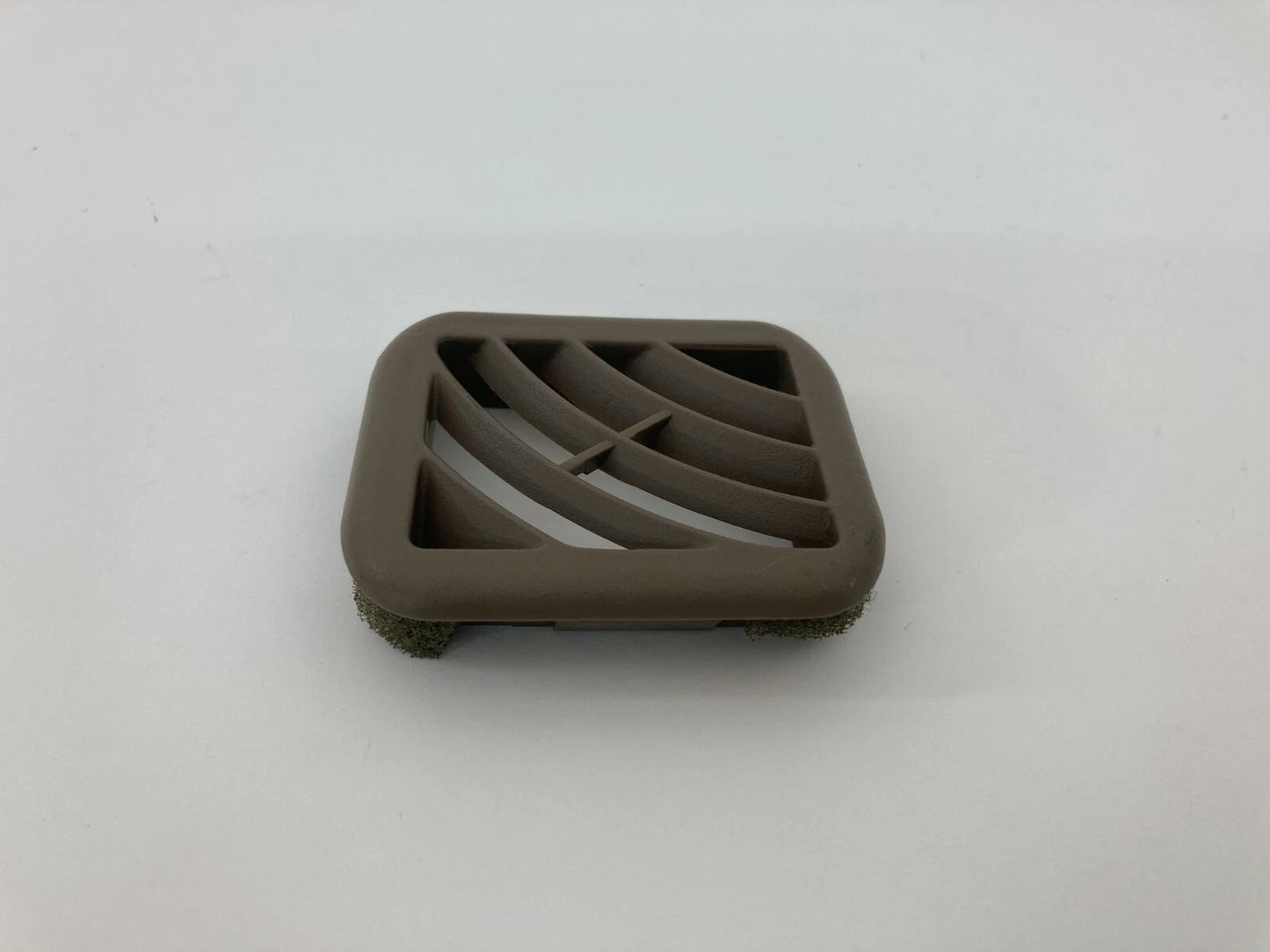 2004 ISUZU ASCENDER CENTER CONSOLE REAR A/C A/C AIR VENT OUTLET GRILLE TRIM OEM