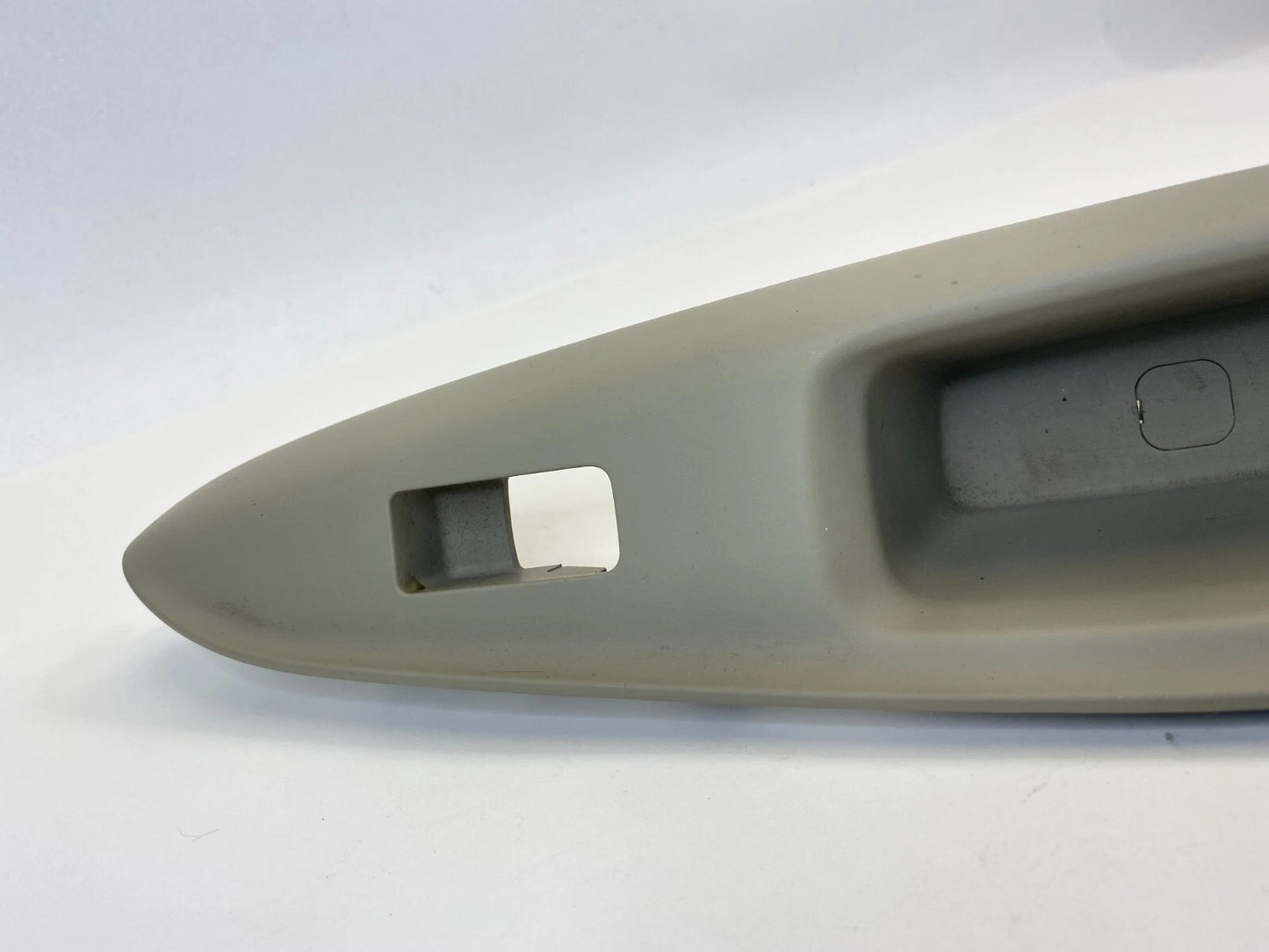 2012-2015 KIA RIO REAR LEFT SIDE WINDOW SWITCH COVER BEZEL TRIM 83730-1W000