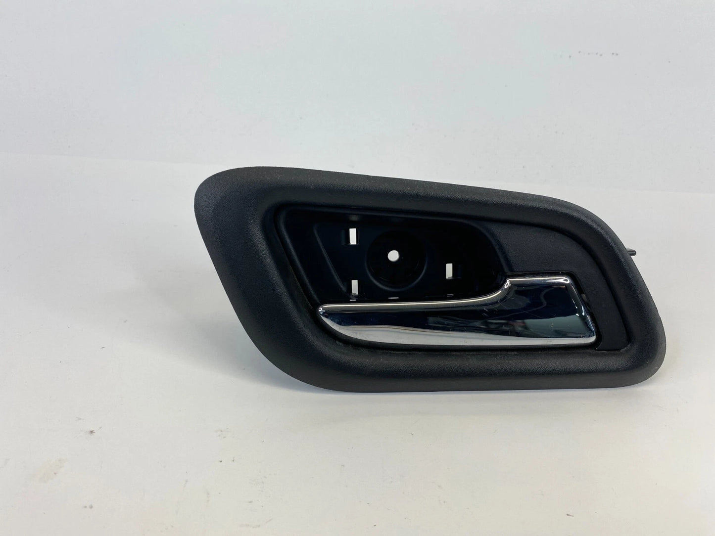 2013 2014 2015 CHEVROLET MALIBU REAR RIGHT SIDE INTERIOR DOOR HANDLE RR RH OEM