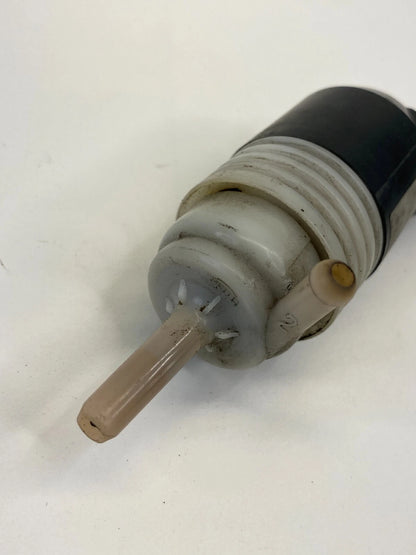 2005-2009 CHEVROLET TRAILBLAZER REAR WINDOW WASHER FLUID PUMP 10386728 OEM