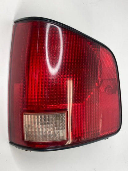 1994-2002 Chevrolet S10 Rear Right Passenger Side Tail Light Taillight Lamp OEM