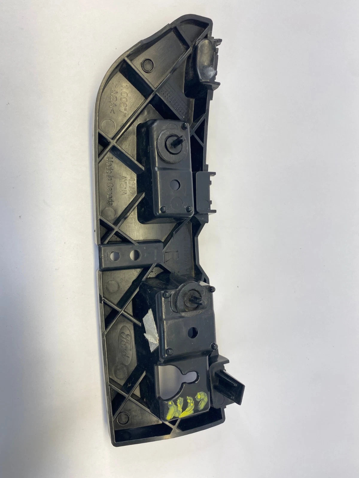 2015-2018 FORD EDGE REAR BUMPER MOUNTING OUTER SUPPORT BRACKET RIGHT OEM FACTORY