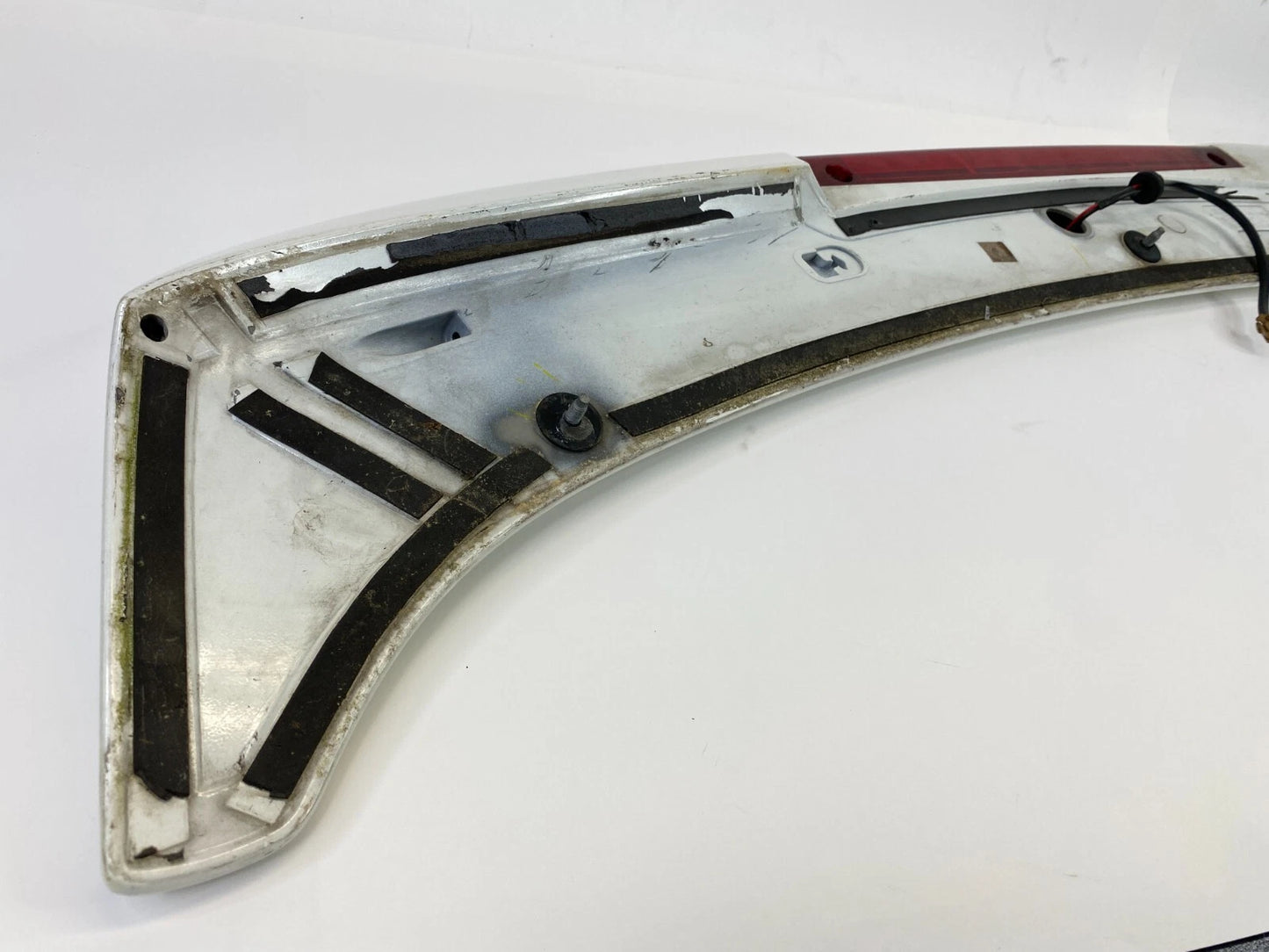 2009-2014 NISSAN MAXIMA TRUNK HATCH TAILGATE SPOILER W/ THIRD BRAKE LIGHT