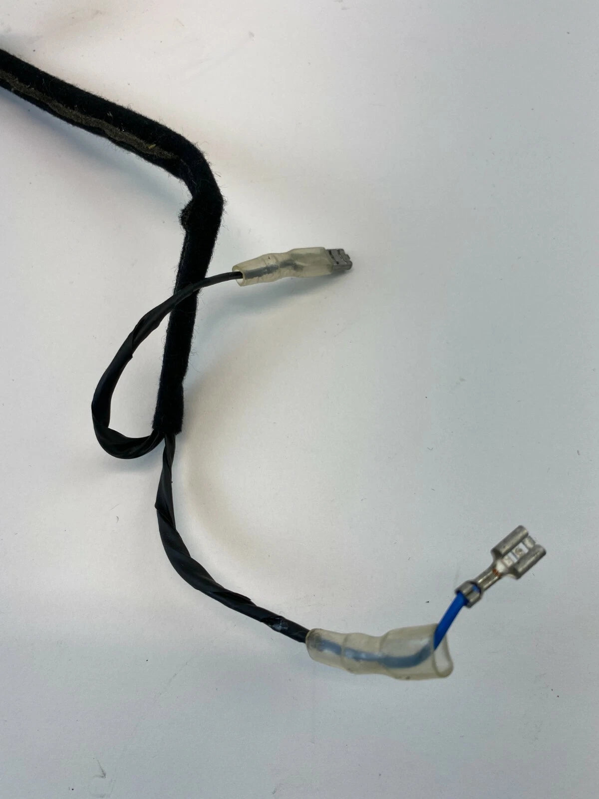 2004 2005 2006 KIA AMANTI SEDAN GLOVE BOX WIRE HARNESS WIRING 91820-3F010 OEM