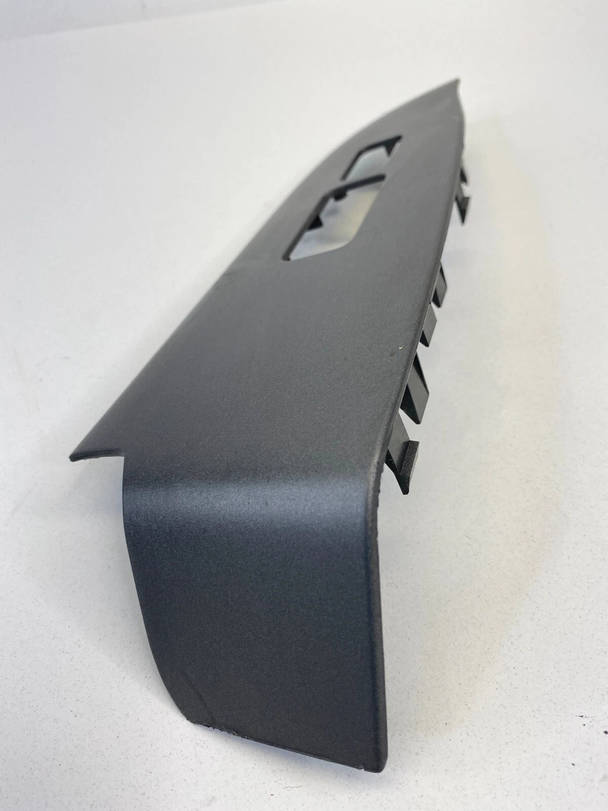 2005-2007 HONDA ODYSSEY FRONT RIGHT PASSENGER WINDOW SWITCH TRIM BEZEL OEM