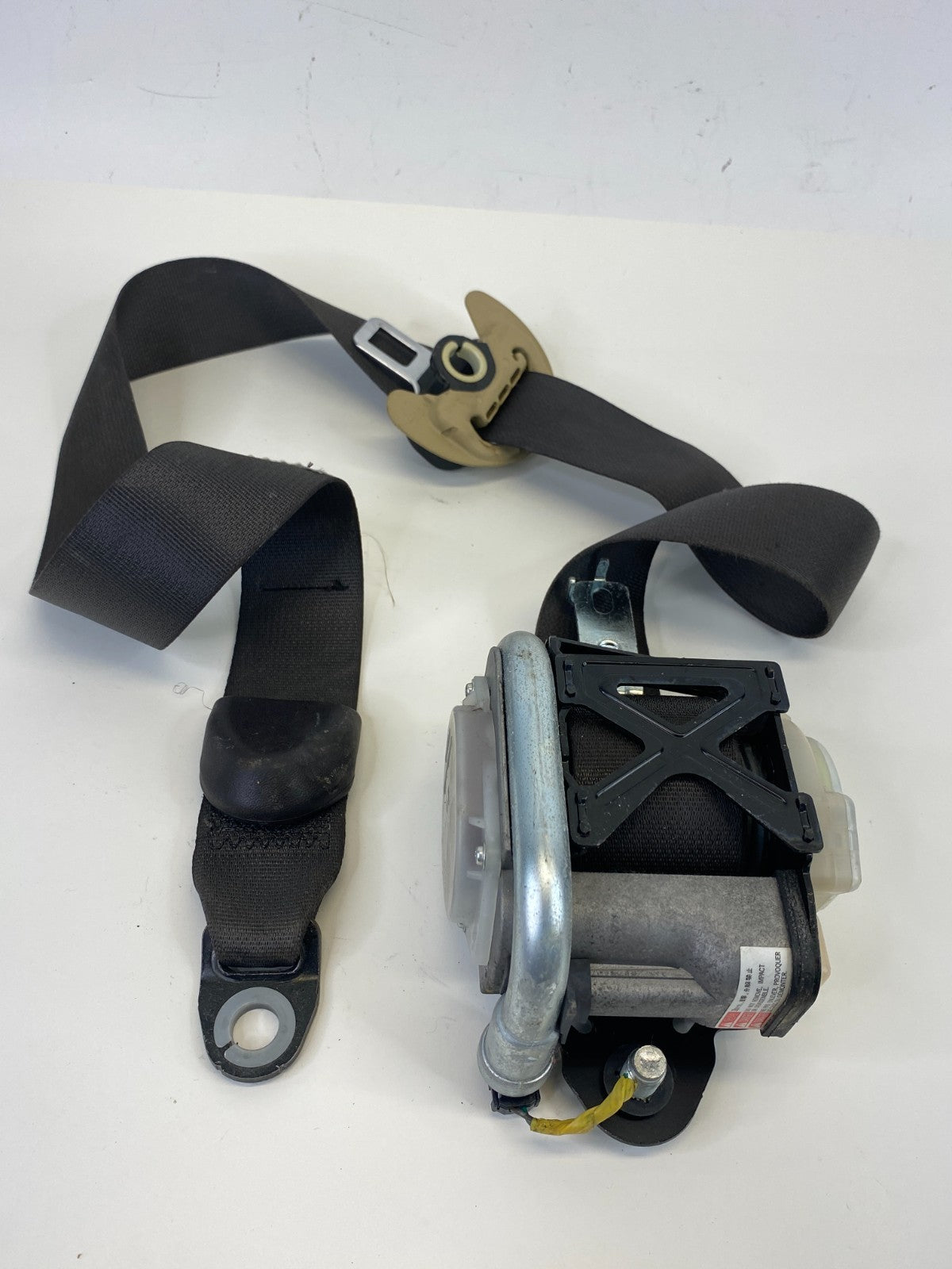 2009 2010 Hyundai Sonata Front Right Passenger Seat Belt Safety Retractor OEM