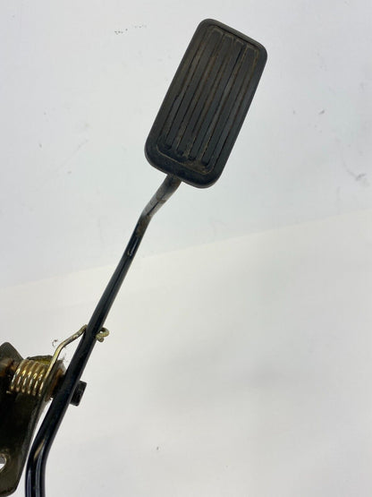 2001 2002 2003 2004 2005 Toyota RAV4 Accelerator Gas Pedal OEM