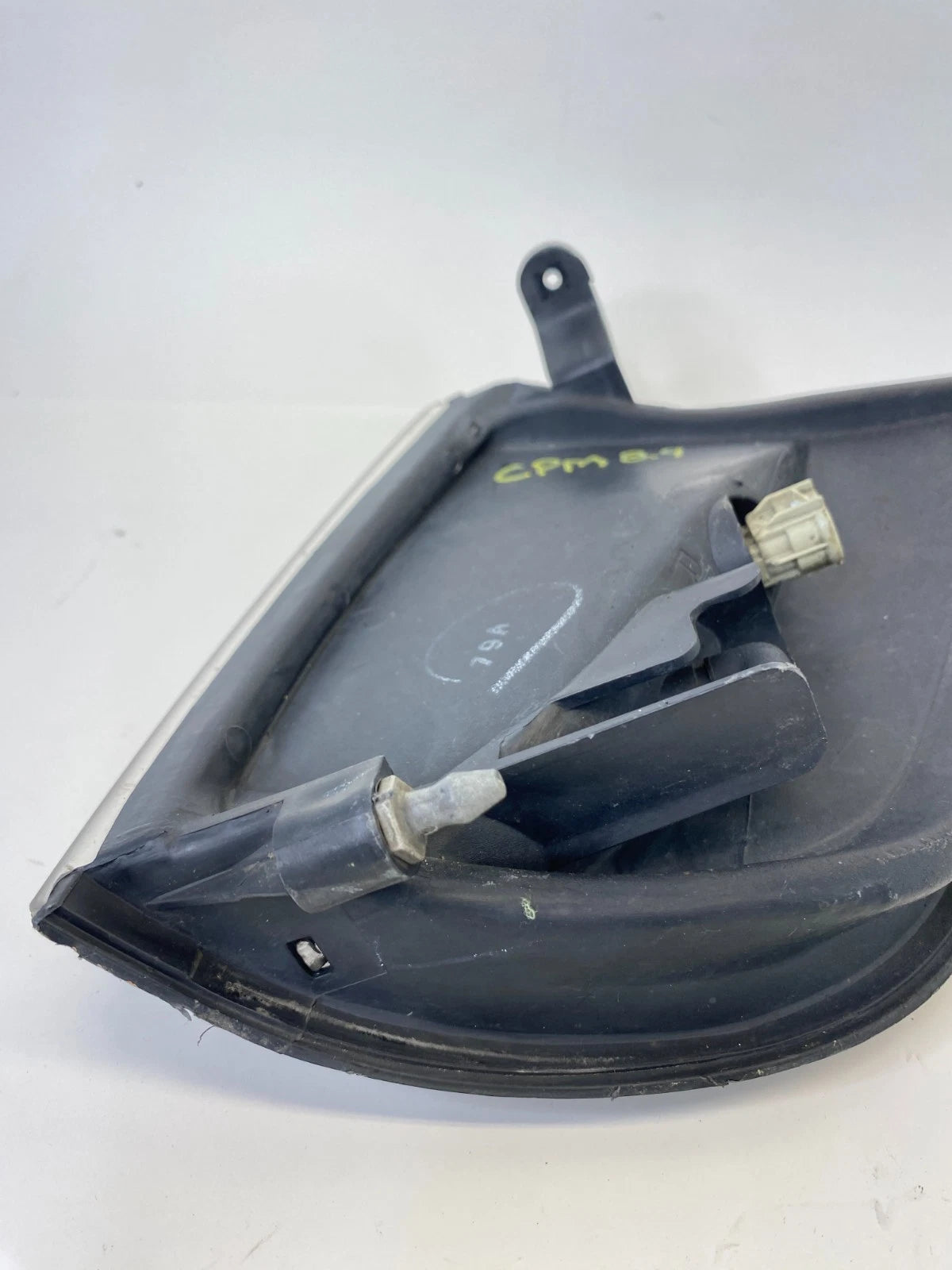 1997 1998 TOYOTA 4RUNNER FRONT RIGHT SIDE PARK SIGNAL MARKET LIGHT OEM