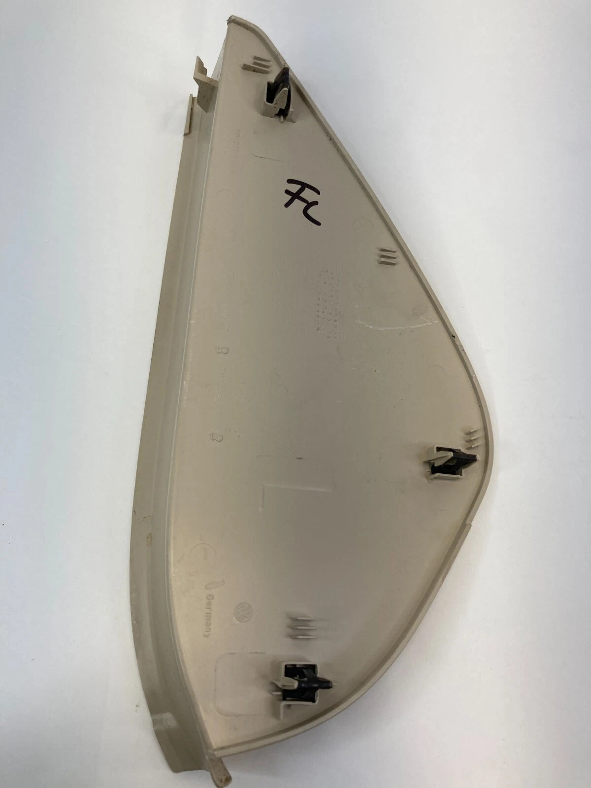 2009-2017 VOLKSWAGEN TIGUAN FRONT LEFT DASH END CAP COVER TRIM 5N0-858-217-B