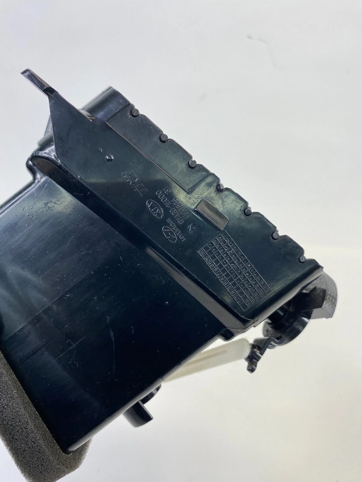 06 07 08 09 HYUNDAI ACCENT RIGHT DASH CENTER AC AIR VENT DUCT 97420-1E000 OEM