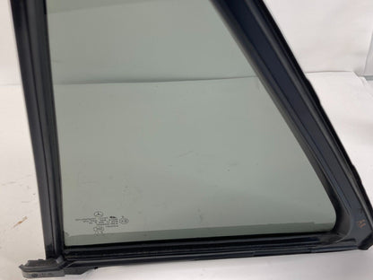 2006 2007 Mercedes-Benz ML 500 Rear Right Side Door Vent Window Glass 43R-000091