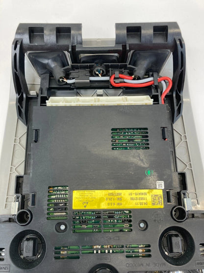 2011-2017 BMW X3 FRONT ROOF OVERHEAD CONSOLE DOME MAP LIGHT LAMP 9240415-01 OEM