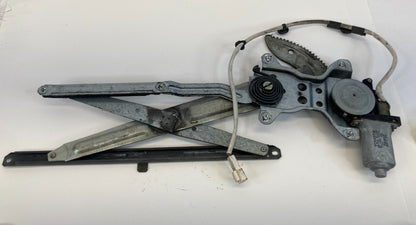 1996-2002 Toyota 4Runner Front Right Side Door Power Window Motor W/ Regulator